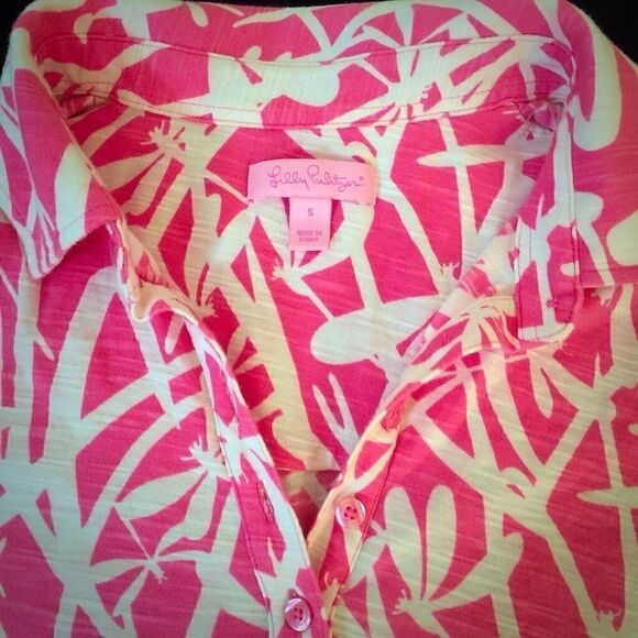 Lily Pulitzer Fire Fly Button VNeck Cotton Tee - Picture 2 of 5